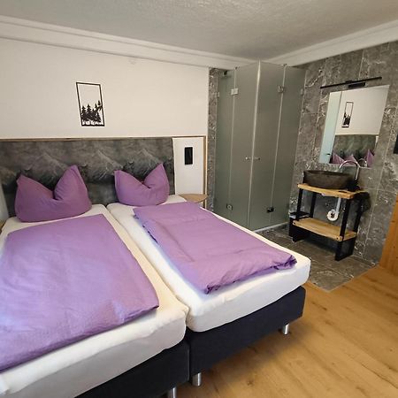 マウラッハ Landhaus Mayr Bed & Breakfast エクステリア 写真