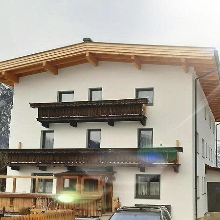 マウラッハ Landhaus Mayr Bed & Breakfast エクステリア 写真