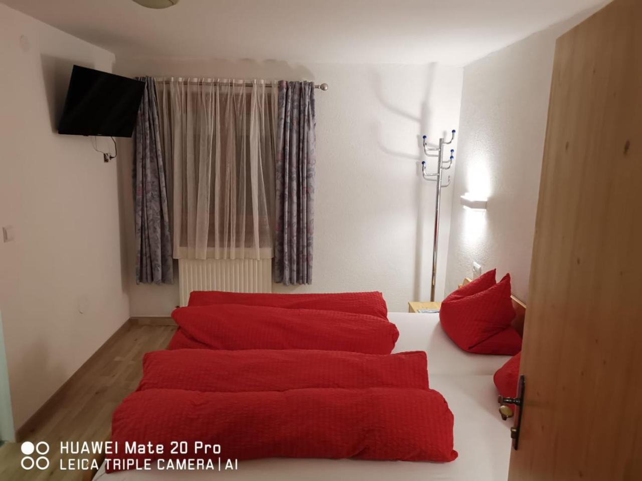 マウラッハ Landhaus Mayr Bed & Breakfast エクステリア 写真